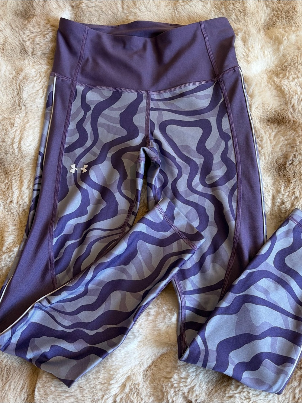 Under Armour Purple Wave Print Leggings women’s workout leggings size XS